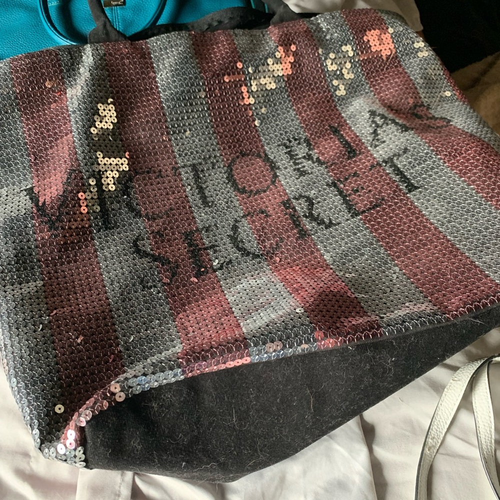 Victoria’s Secret Tote